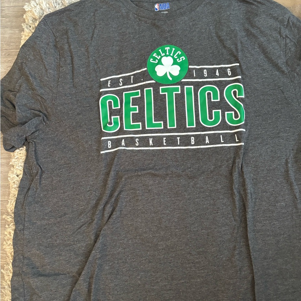Celtics logo tee